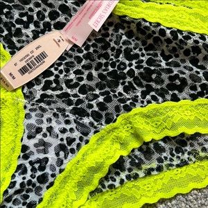 Victoria’s Secret NEW undies👙
